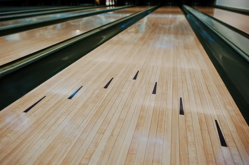 how long is a bowling lane
